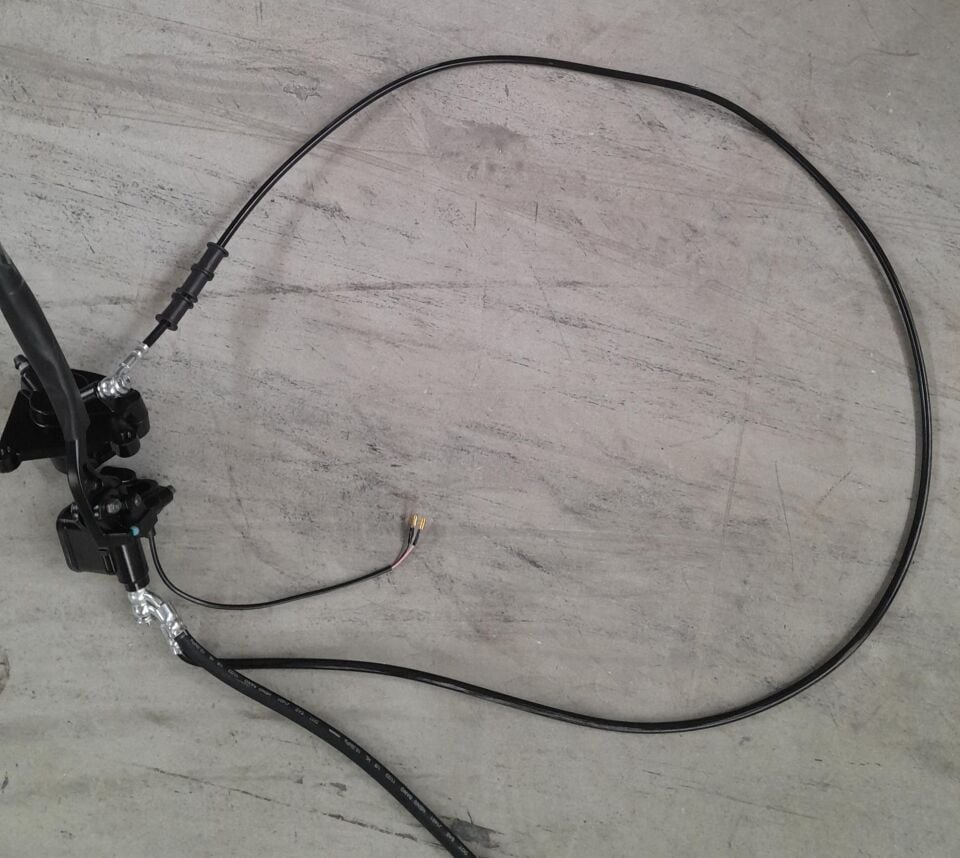 ARKA DİSK FREN HİDROLİK HORTUM 180CM