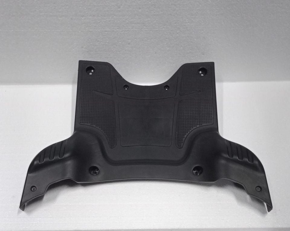 VM4 FOOT STEP PLASTIC