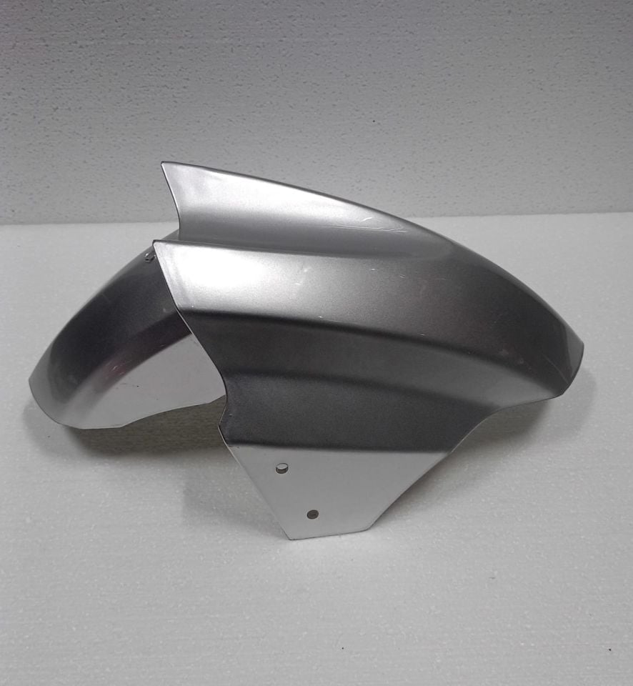 VM4 FRONT FENDER FAIRING-SILVER GRAY