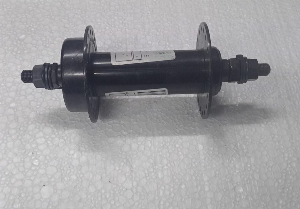 VB2 FRONT WHEEL HUB