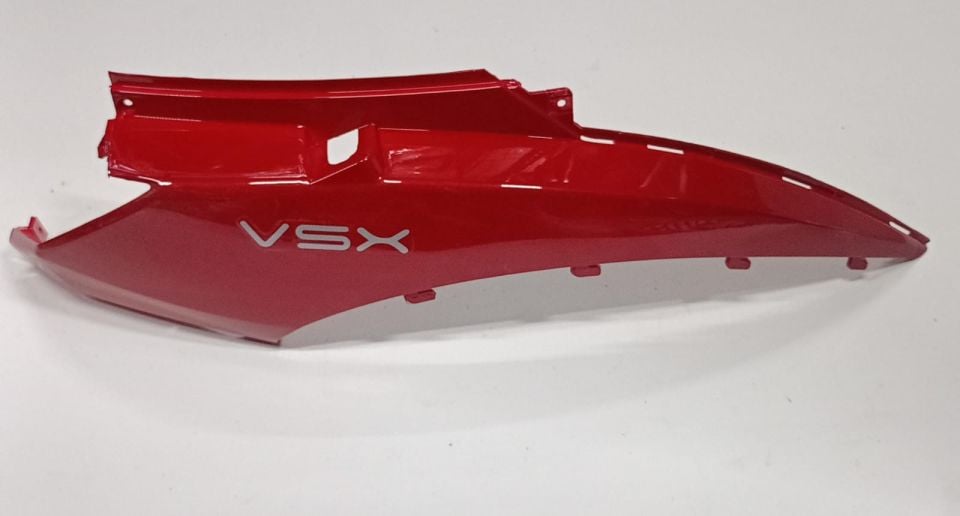 KOLTUK ALTI VSX YAZILI SAĞ GRENAJ-AÇIK KIRM.(2022)